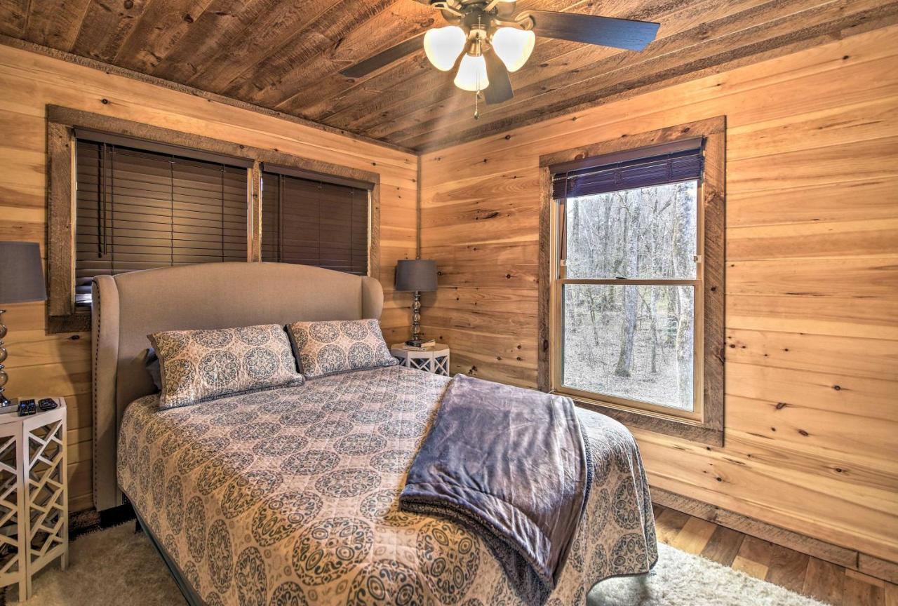 Modern Murphy Cabin With Nottely River Views! 외부 사진
